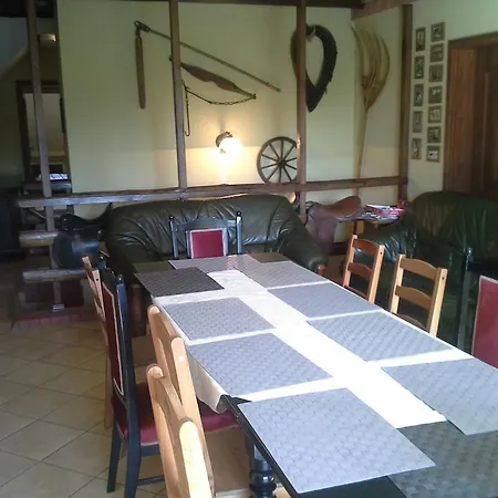 Traperska Osada Farm stay *
